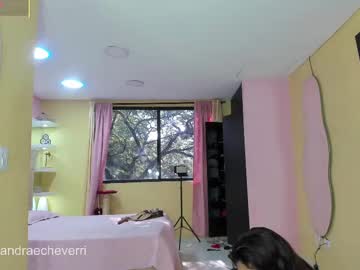 alejandraecheverri — 2025-08-19 20:23 alejandraecheverri — 2025-08-19 20:23