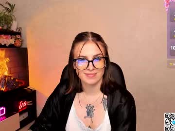 arya_deepthroat_queen — 2025-10-13 22:41 arya_deepthroat_queen — 2025-10-13 22:41