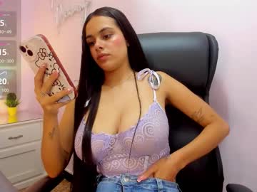 chloeharper_ — 2025-10-03 16:49 chloeharper_ — 2025-10-03 16:49