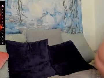 cleo_cam — 2025-10-16 04:37 cleo_cam — 2025-10-16 04:37