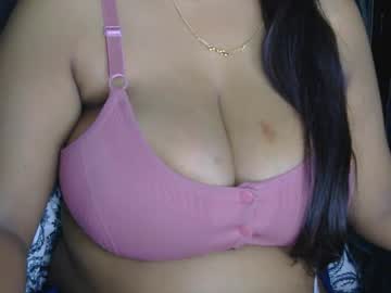 dolly_2 — 2025-10-13 10:48 dolly_2 — 2025-10-13 10:48