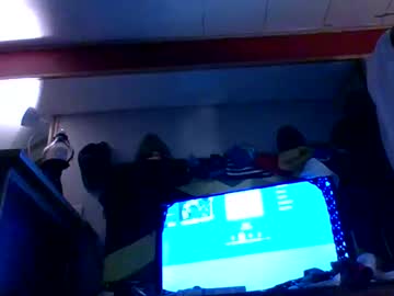 donttellmom72 — 2025-10-29 01:28 donttellmom72 — 2025-10-29 01:28