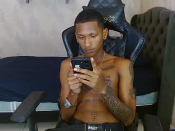 man_san11 — 2025-10-13 19:59 man_san11 — 2025-10-13 19:59