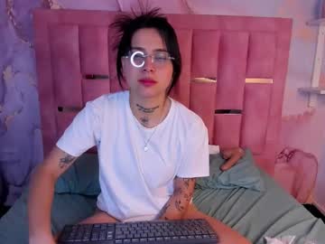 nixielee__ — 2025-09-19 08:46 nixielee__ — 2025-09-19 08:46