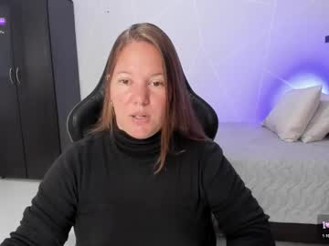 samanthaleon — 2025-10-26 20:06 samanthaleon — 2025-10-26 20:06